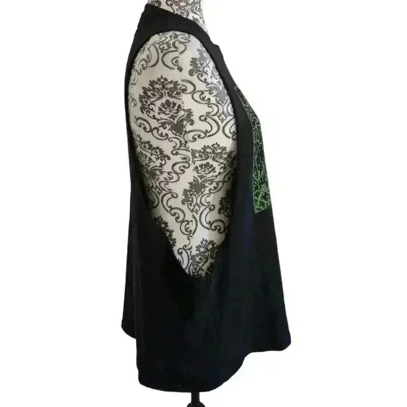 Gymshark Muscle Tank Mens M Active Gym Train Run Workout Black Green Graphic - Picture 4 of 11